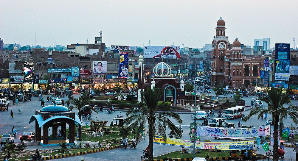 1000px Ghanta Ghar Multan complete view